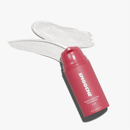 Smooche Reverse-Aging Adaptive Foundation